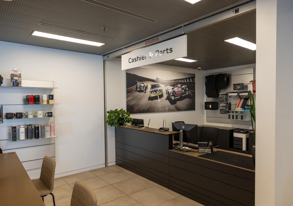 Images Audi Arrowhead