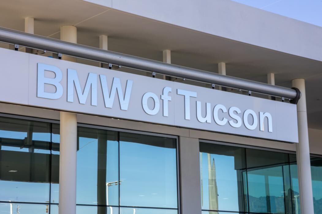 Images BMW of Tucson