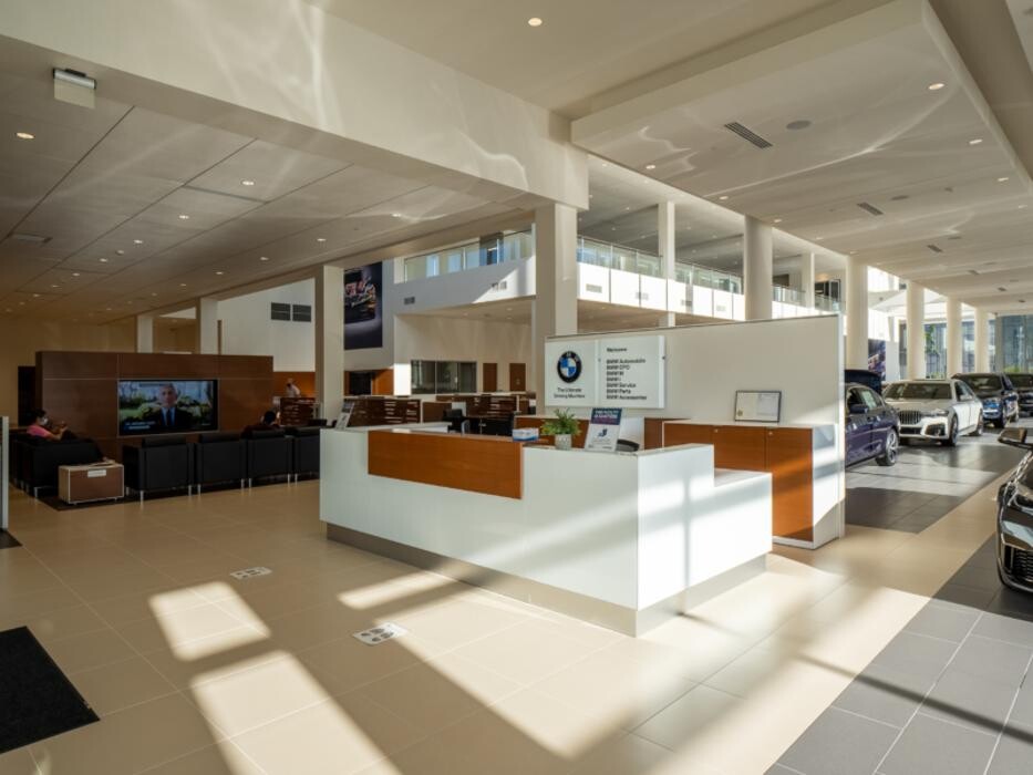 Images BMW of Bellevue