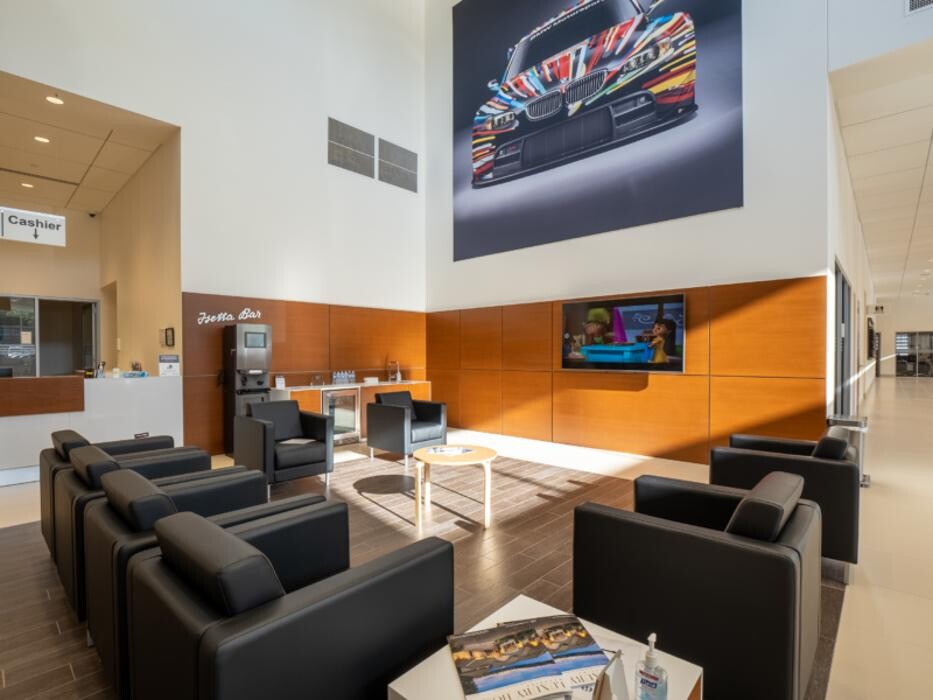 Images BMW of Bellevue