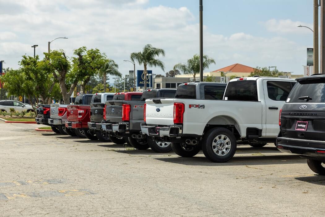 Images AutoNation Ford Valencia