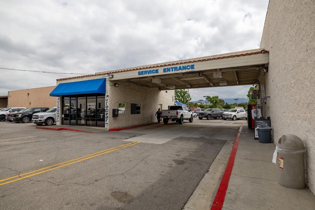 Images AutoNation Ford Valencia