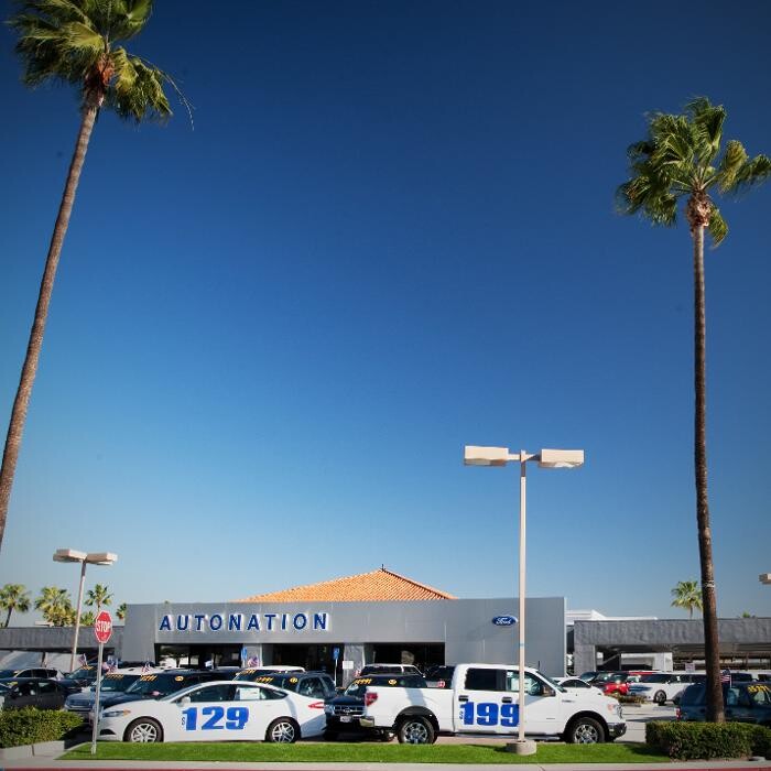 Images AutoNation Ford Tustin