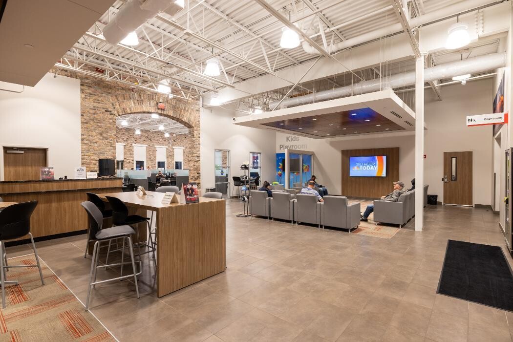 Images AutoNation Toyota Libertyville