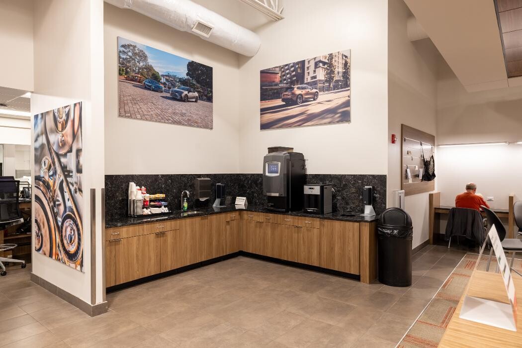 Images AutoNation Toyota Libertyville