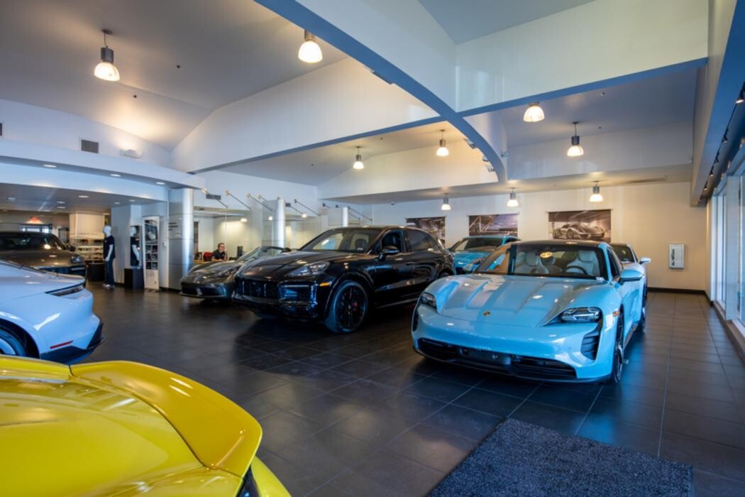 Images Porsche Newport Beach