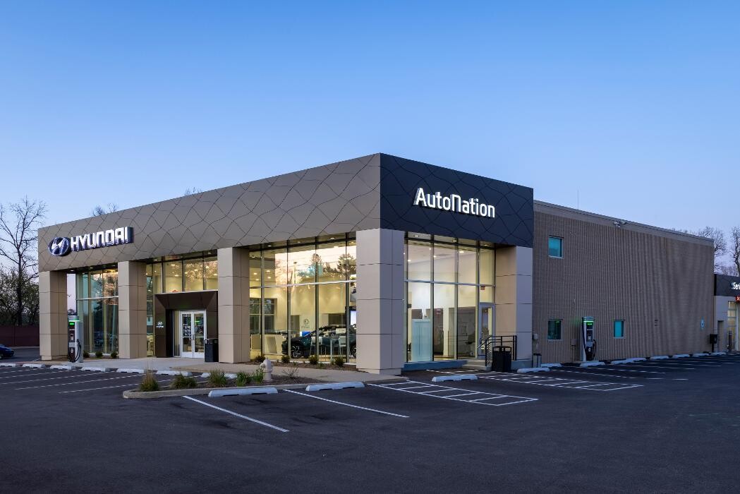 Images AutoNation Hyundai O'Hare