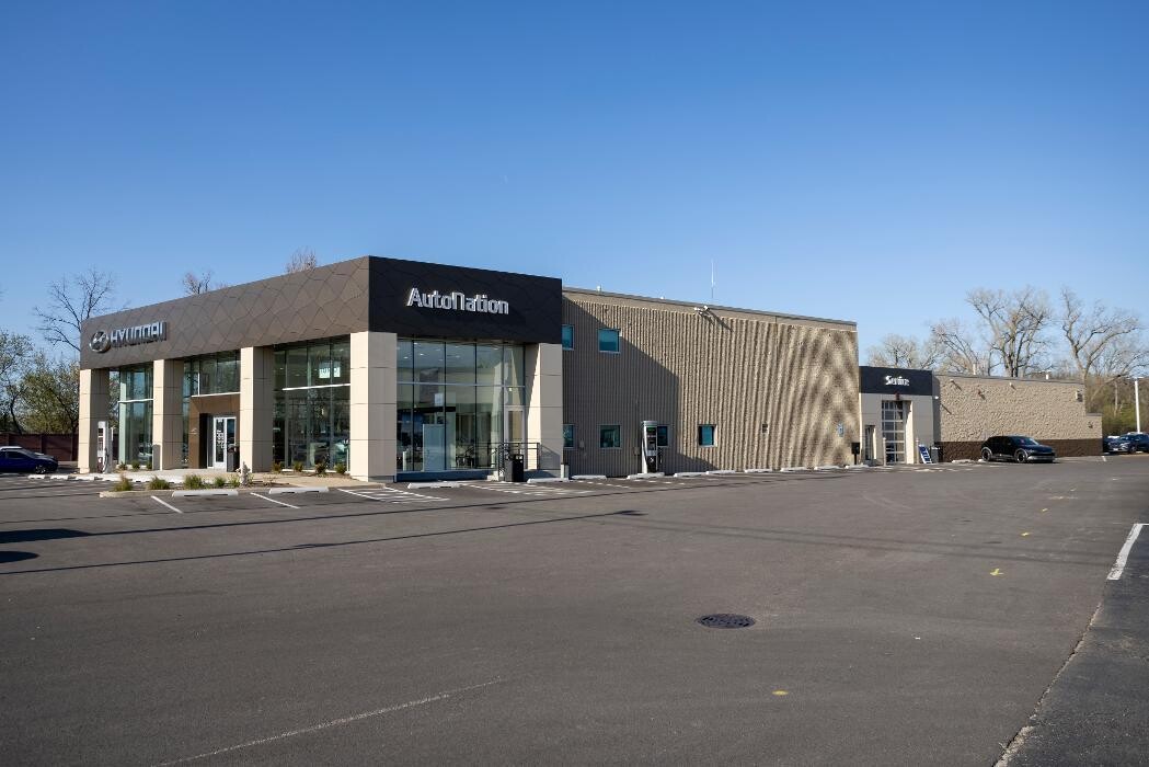 Images AutoNation Hyundai O'Hare