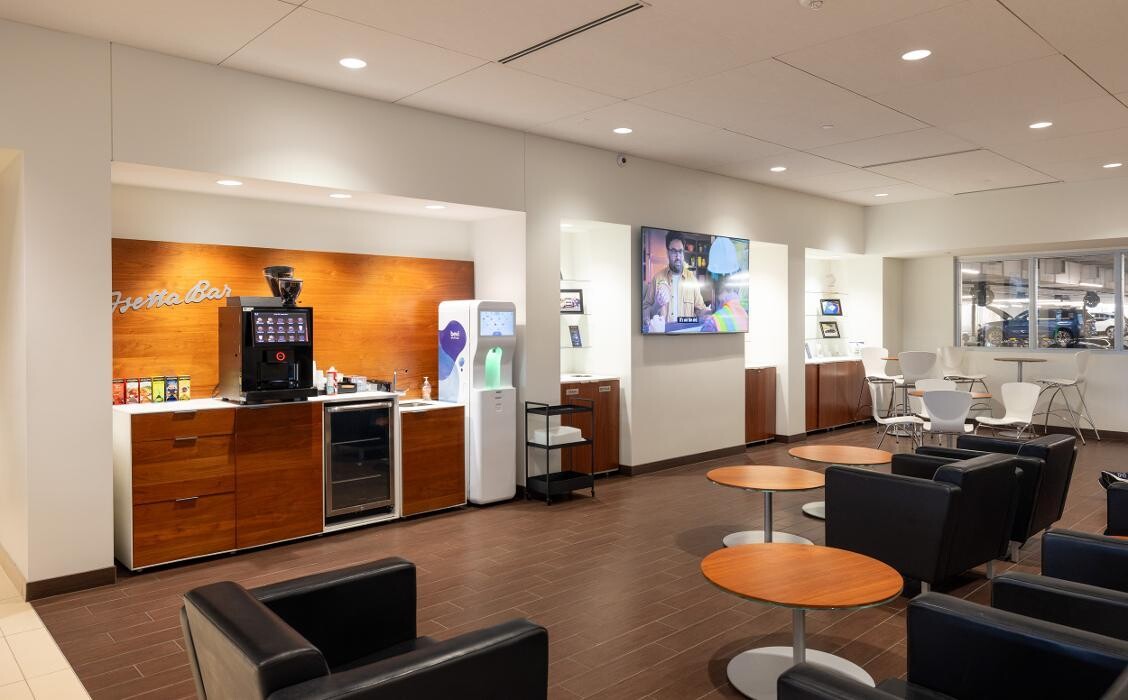 Images Laurel BMW of Westmont