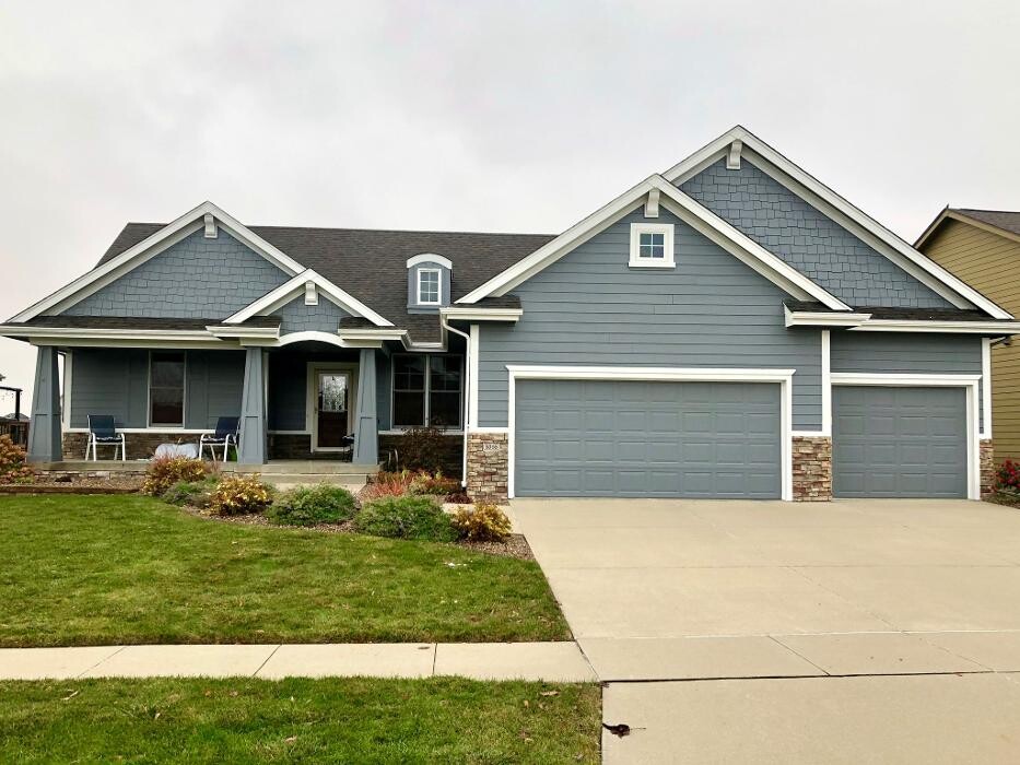 Images CertaPro Painters of Des Moines