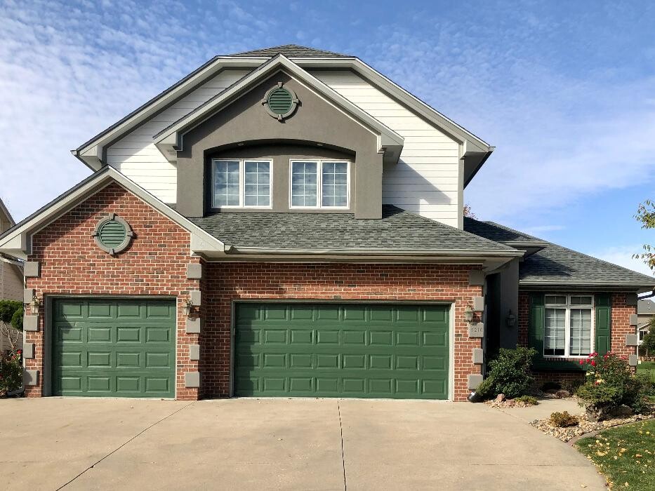 Images CertaPro Painters of Des Moines
