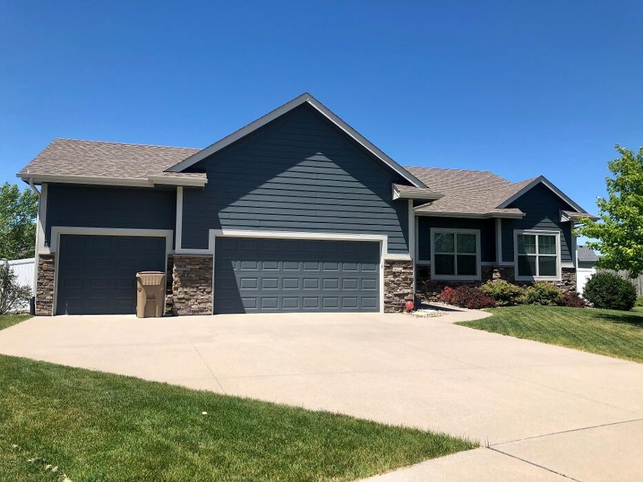 Images CertaPro Painters of Des Moines