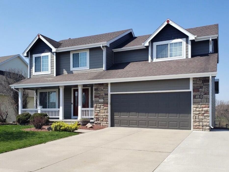 Images CertaPro Painters of Des Moines