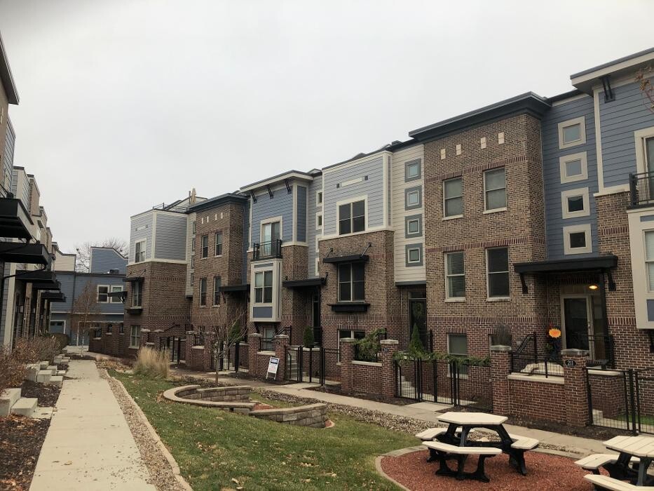 Images CertaPro Painters of Des Moines