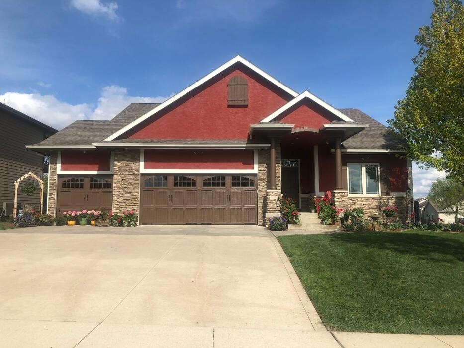 Images CertaPro Painters of Des Moines