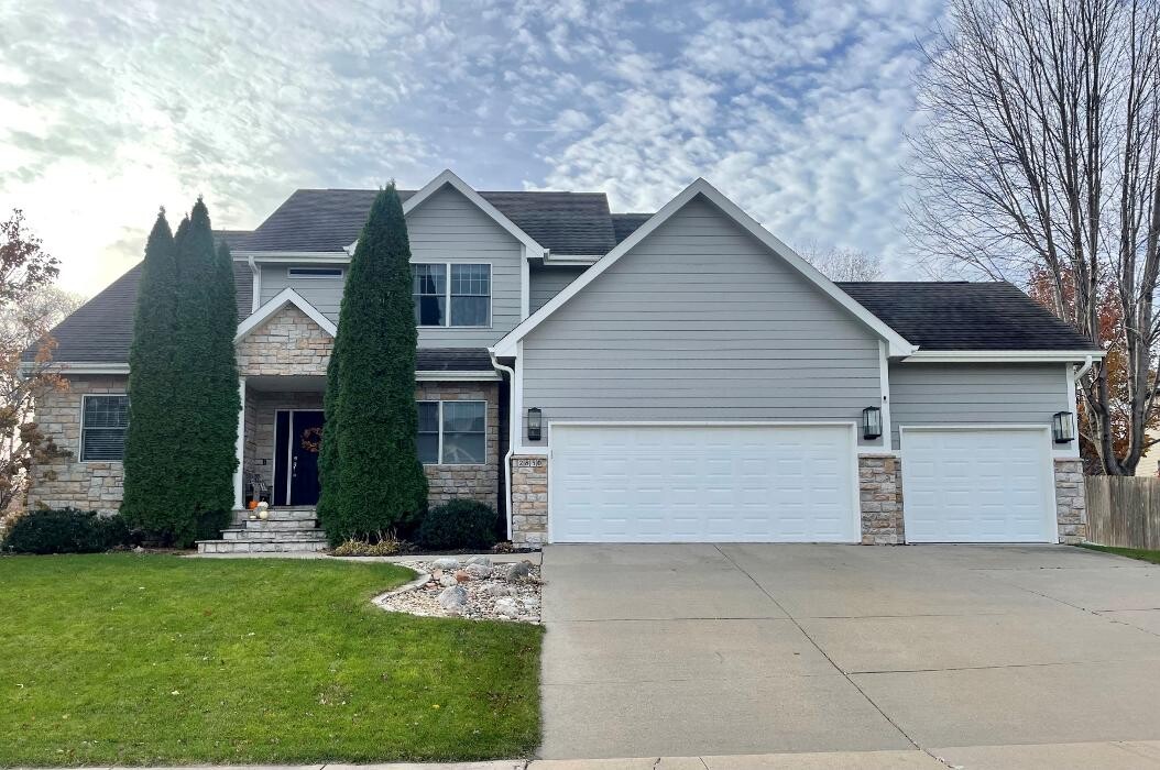 Images CertaPro Painters of Des Moines