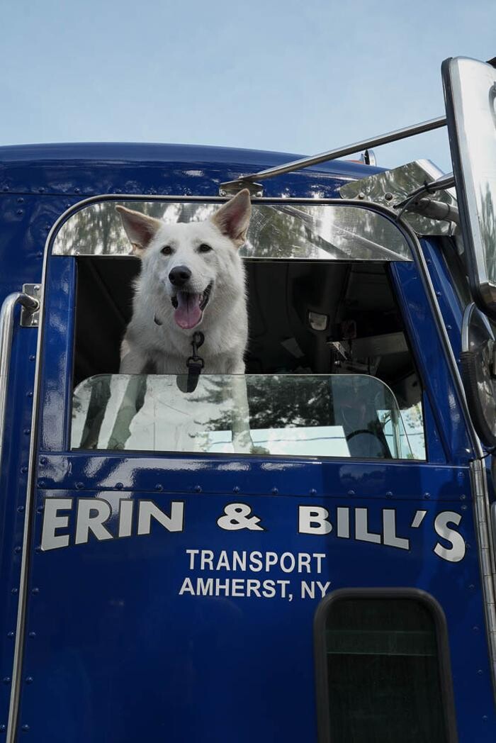 Images Erin and Bill's Automotive & Transport Inc.