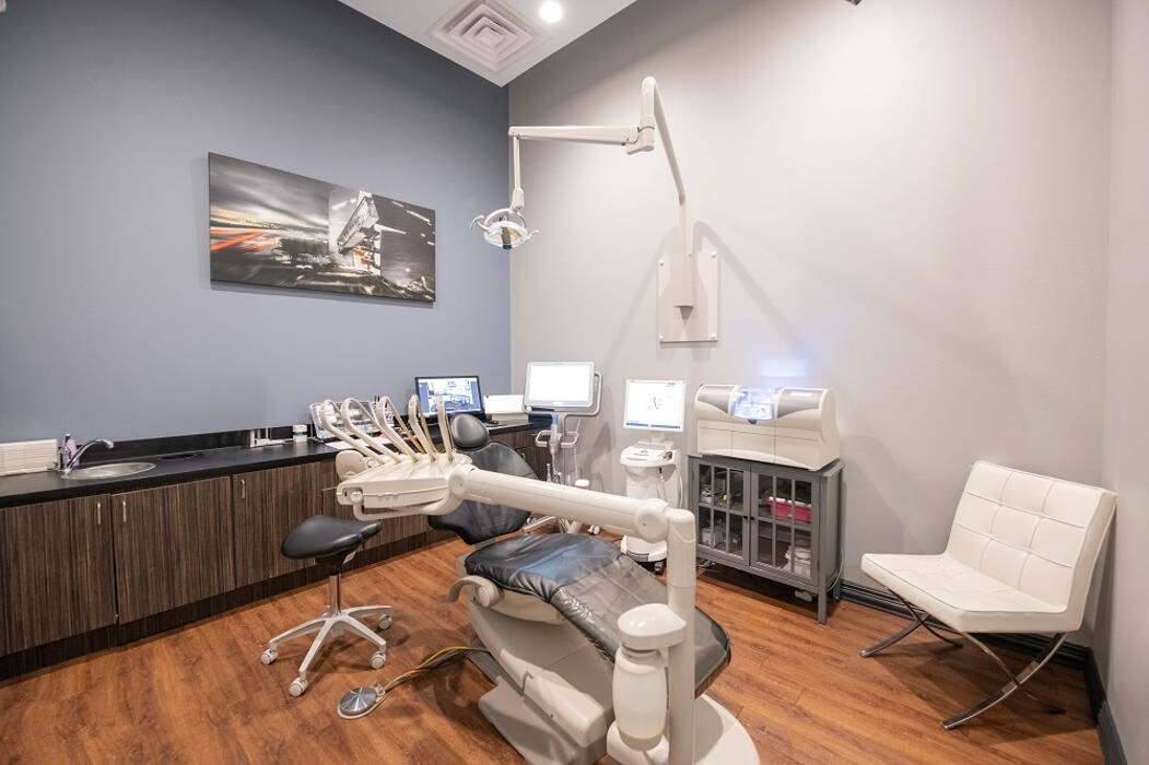 Images Dental Loft