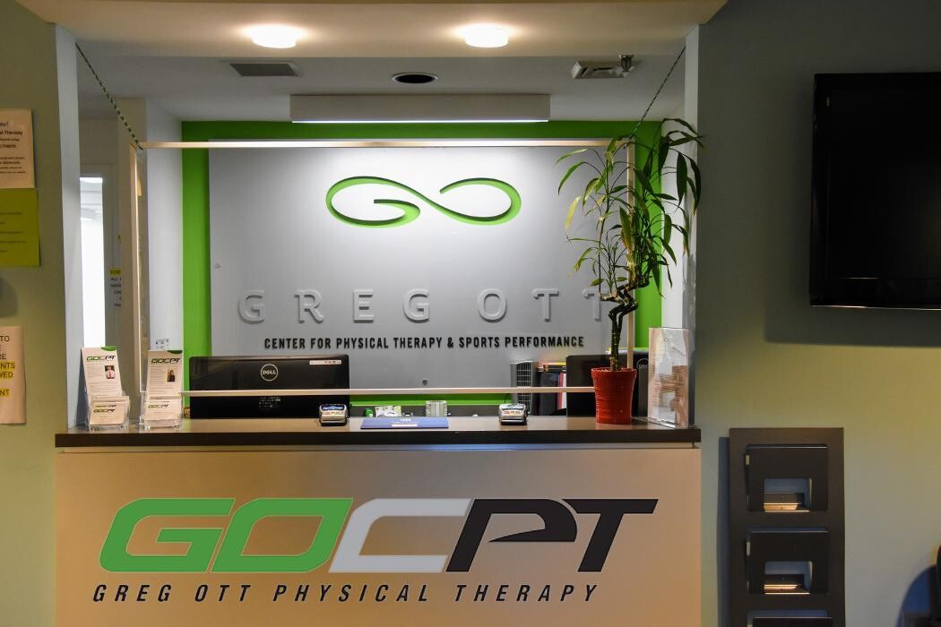 Images Greg Ott Center for Physical Therapy and Sports Performance