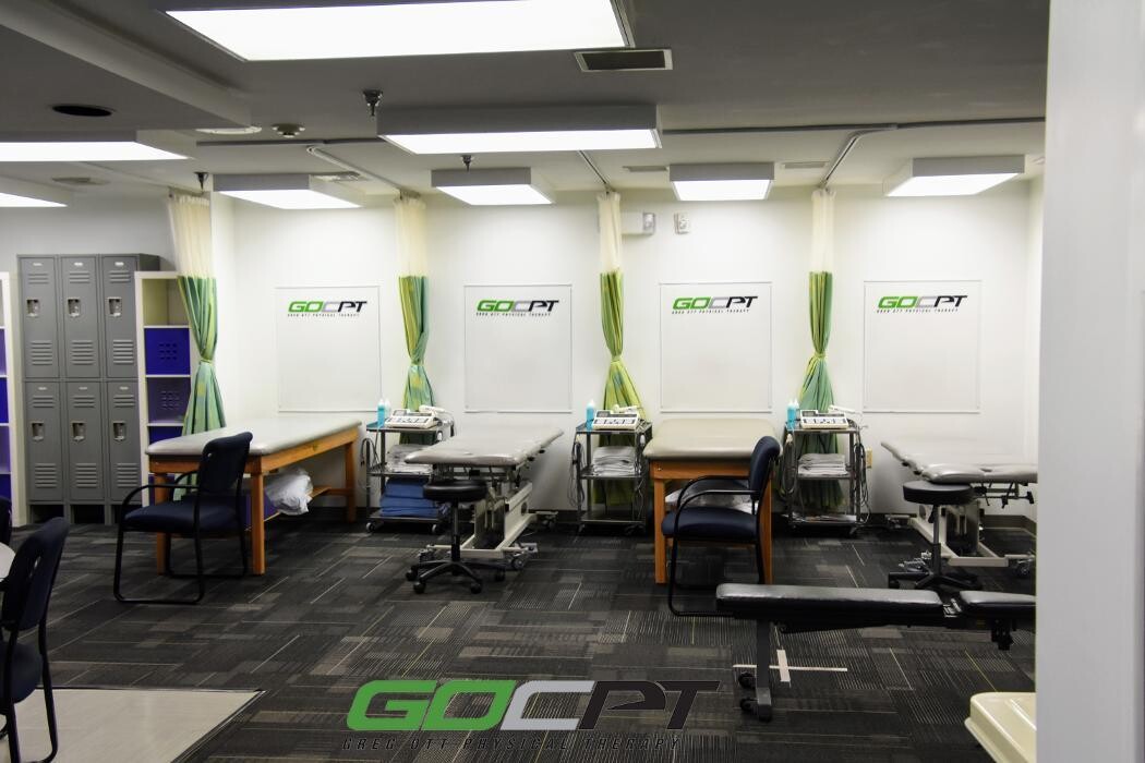 Images Greg Ott Center for Physical Therapy and Sports Performance