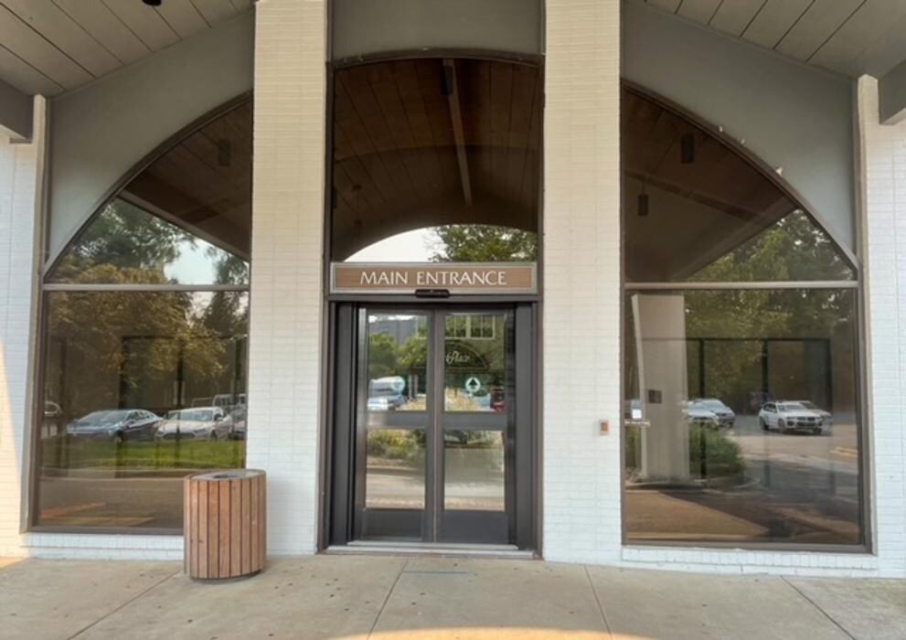 Images Greg Ott Center for Physical Therapy and Sports Performance
