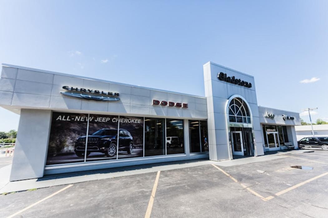 Gladstone Dodge Chrysler Jeep Ram Logo