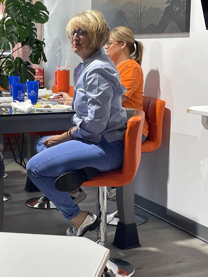 Images Farmers Insurance - Angela Schertle