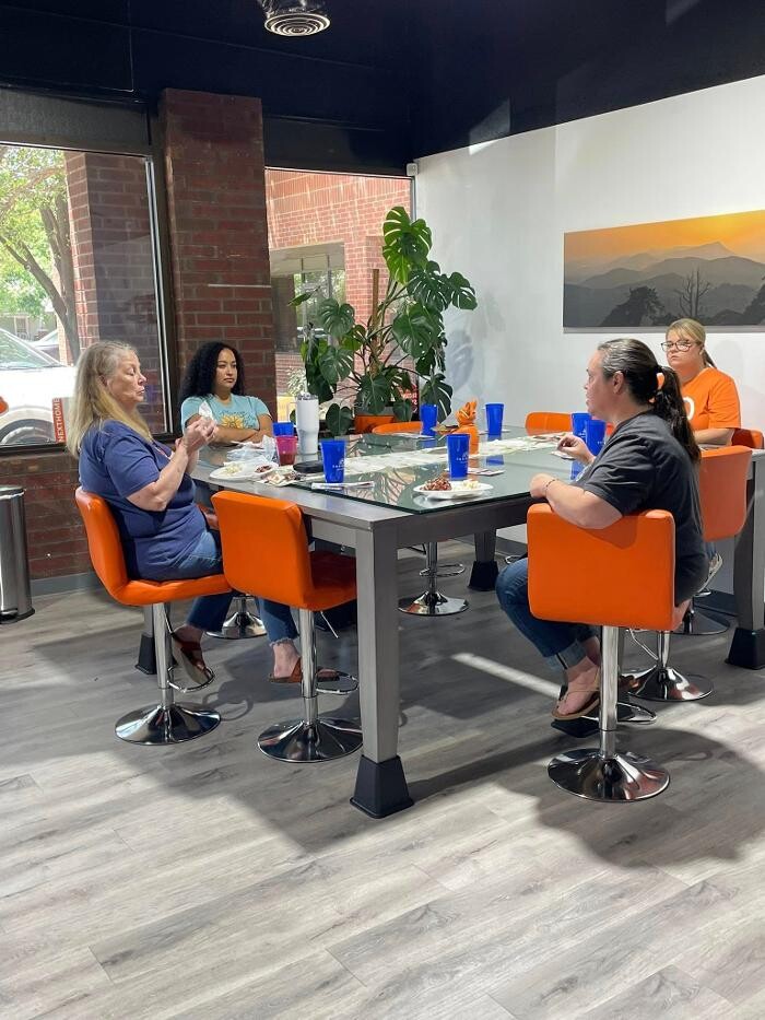 Images Farmers Insurance - Angela Schertle