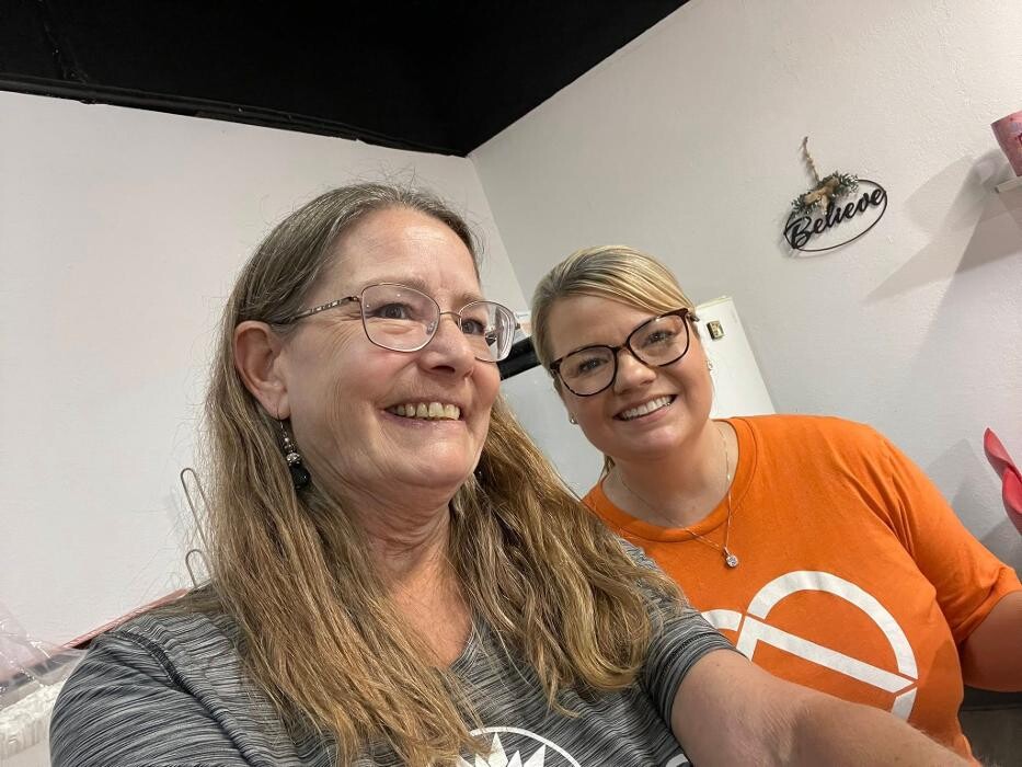 Images Farmers Insurance - Angela Schertle