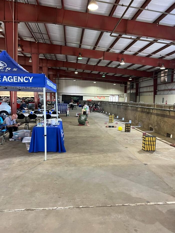 Images Farmers Insurance - Angela Schertle