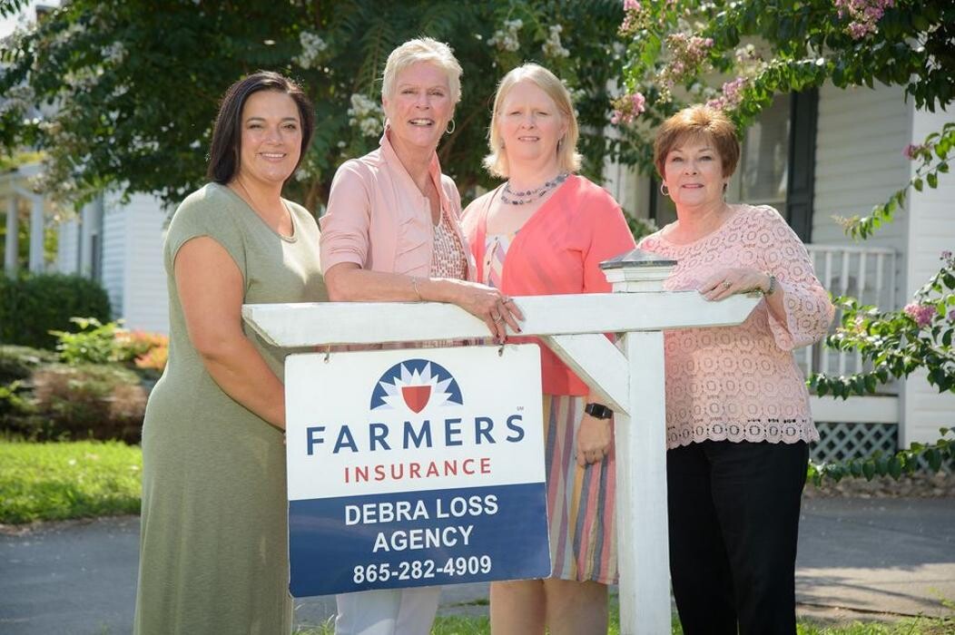 Images Farmers Insurance - Debra Loss