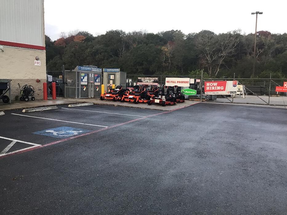 Images Tractor Supply Co.