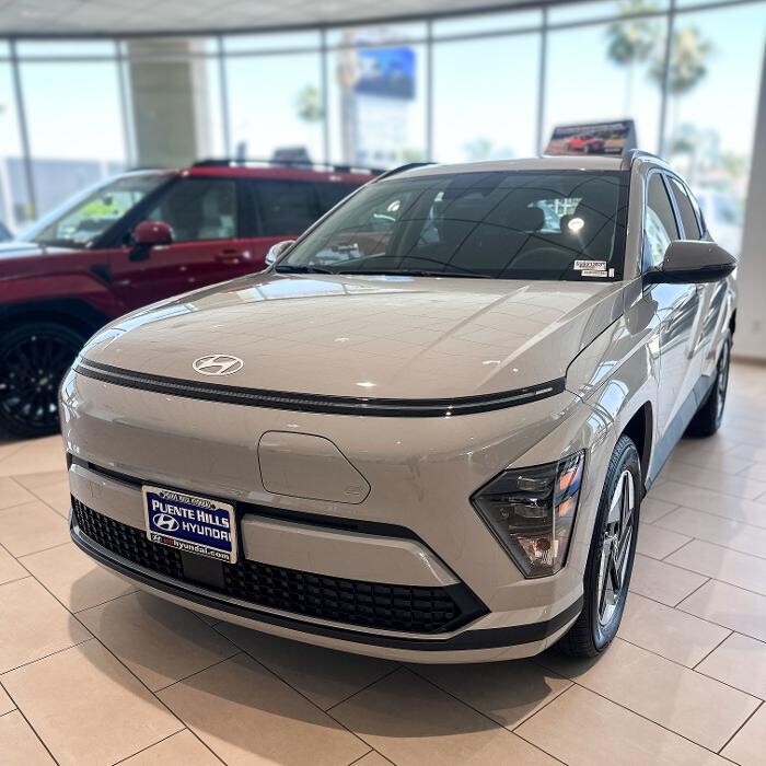 Images Puente Hills Hyundai