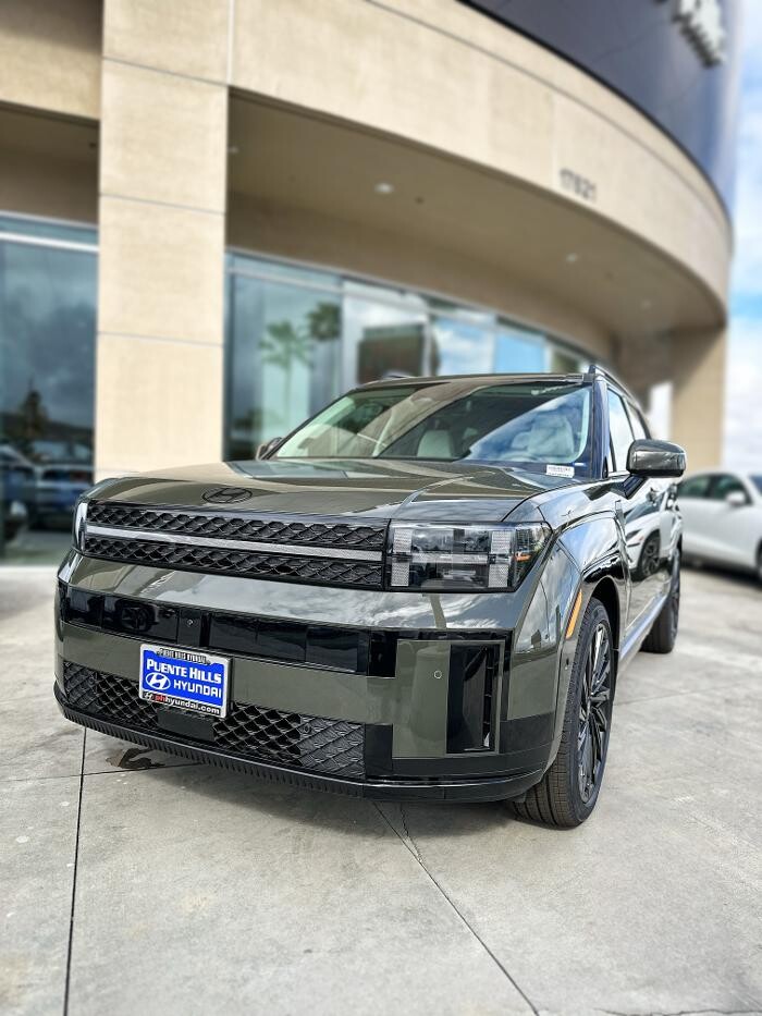 Images Puente Hills Hyundai