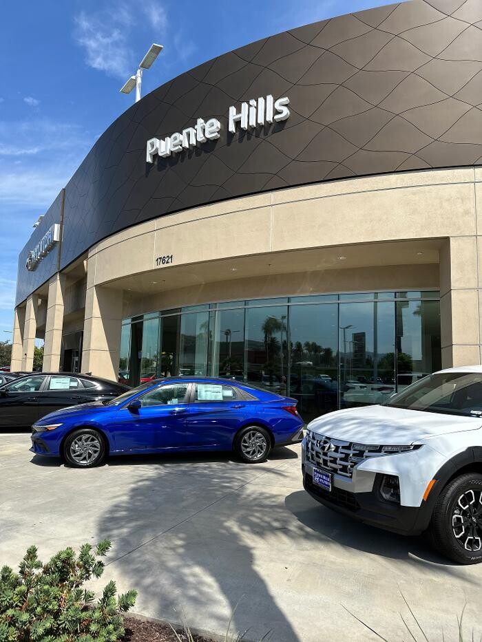 Images Puente Hills Hyundai