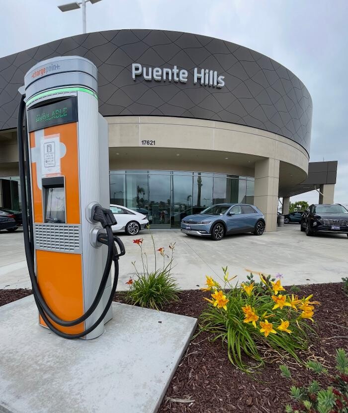 Images Puente Hills Hyundai