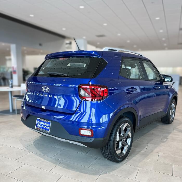 Images Puente Hills Hyundai