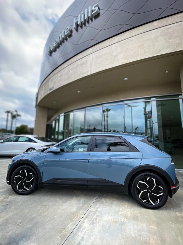 Images Puente Hills Hyundai