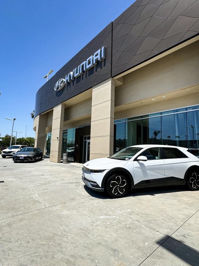 Images Puente Hills Hyundai