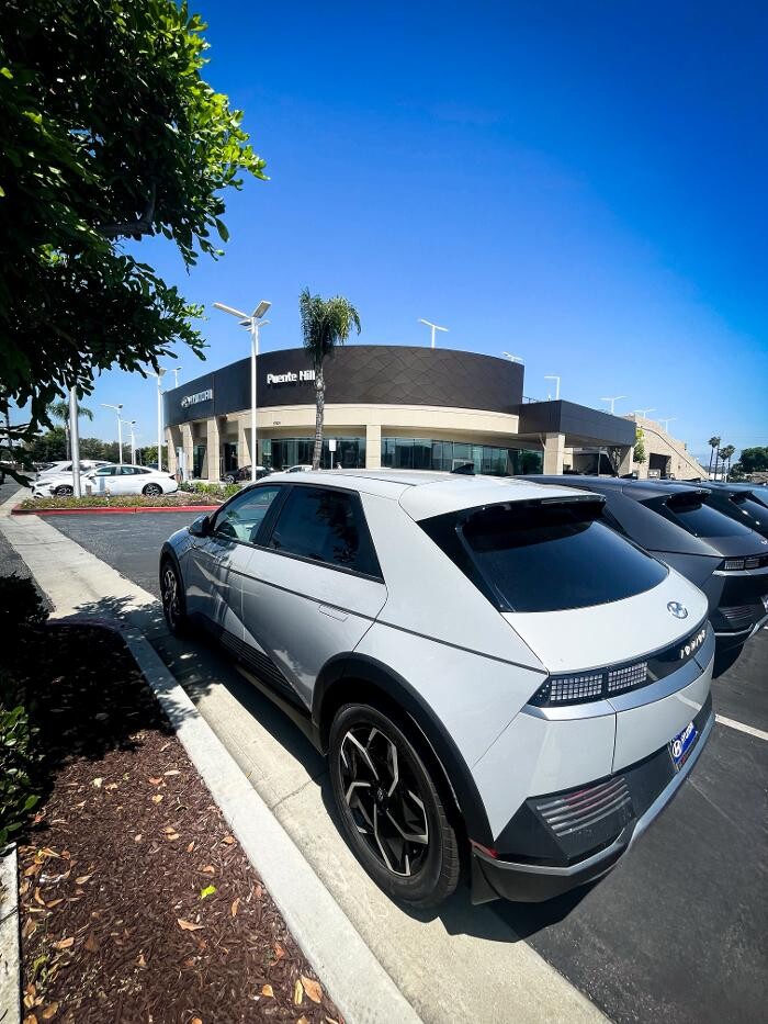 Images Puente Hills Hyundai