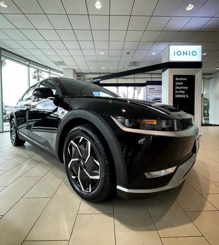 Images Puente Hills Hyundai