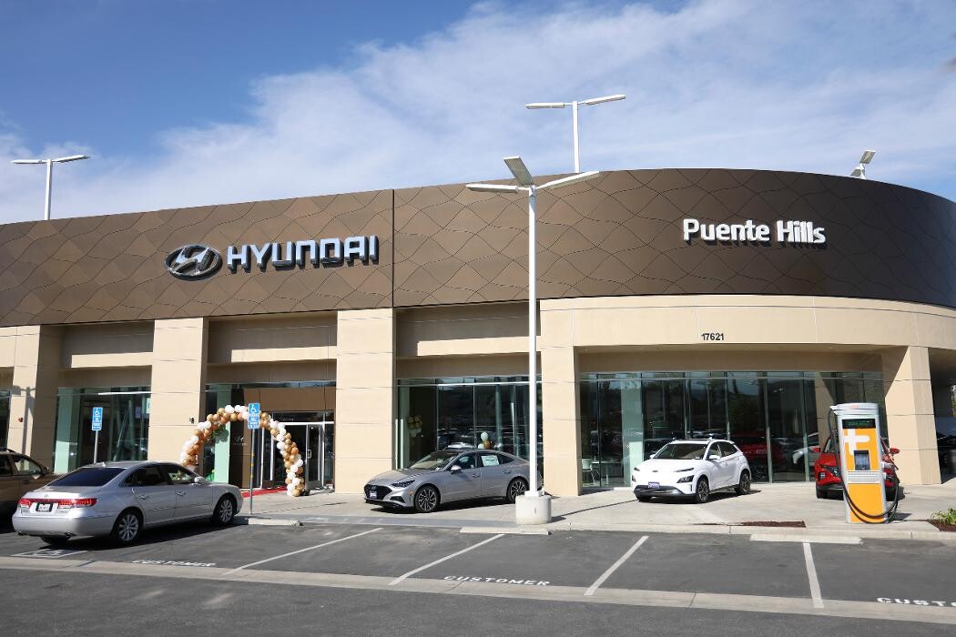 Images Puente Hills Hyundai