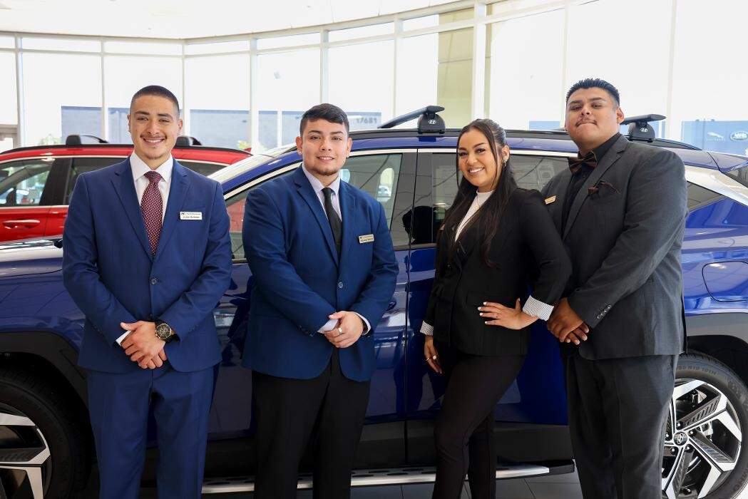 Images Puente Hills Hyundai
