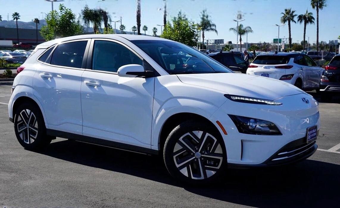 Images Puente Hills Hyundai