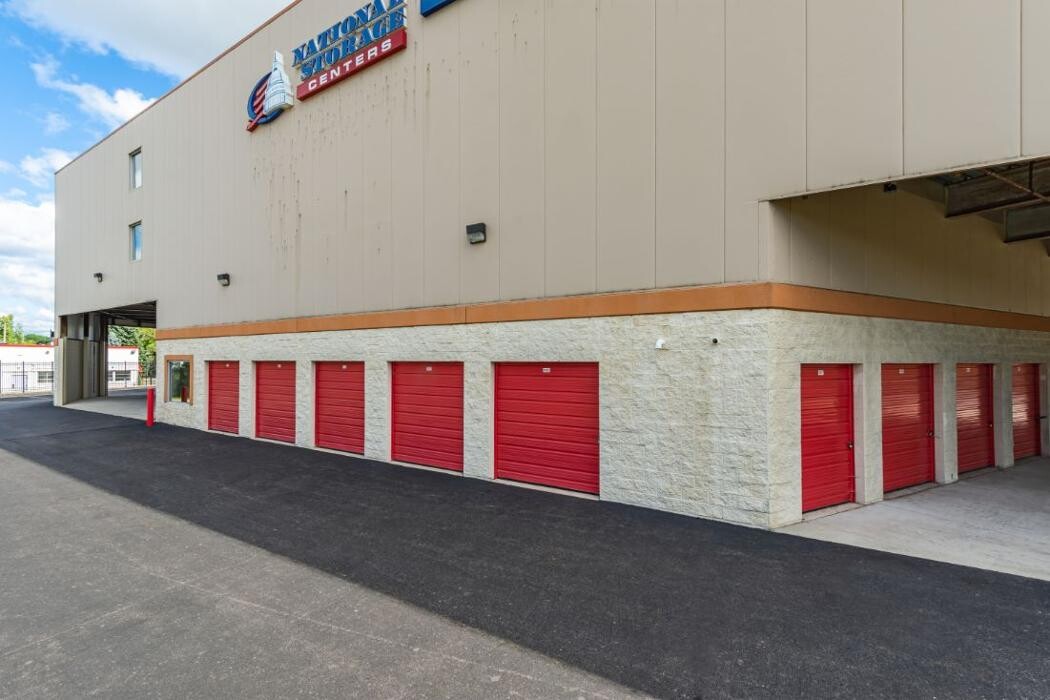 Images National Storage Centers - Bloomfield