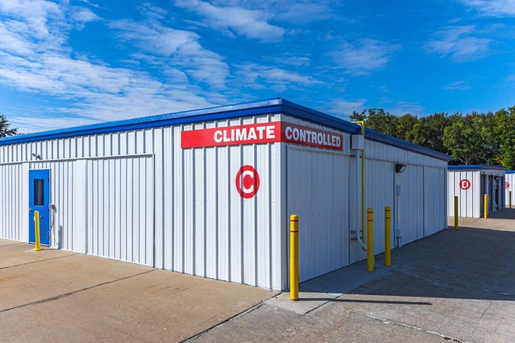Images National Storage Centers - Newburgh Road