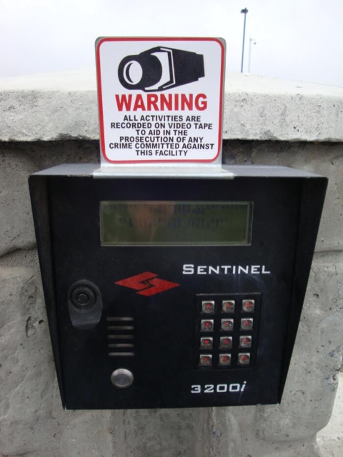 Images Bernie's Maximum Security Storage