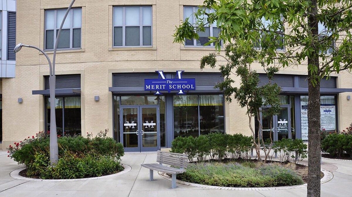 Images Merit School of Arlington