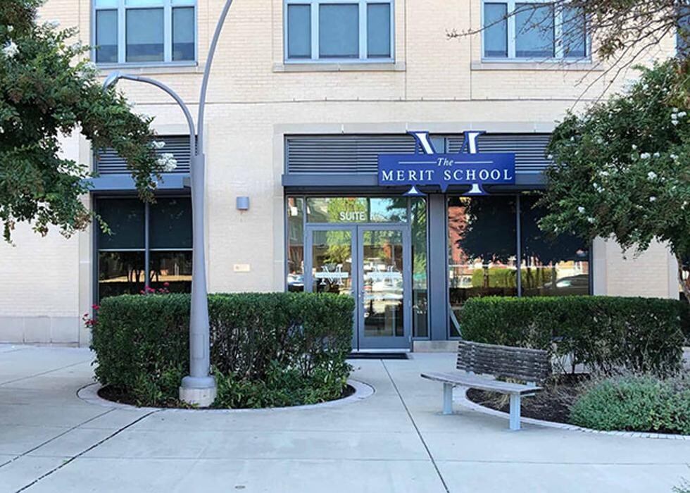 Images Merit School of Arlington