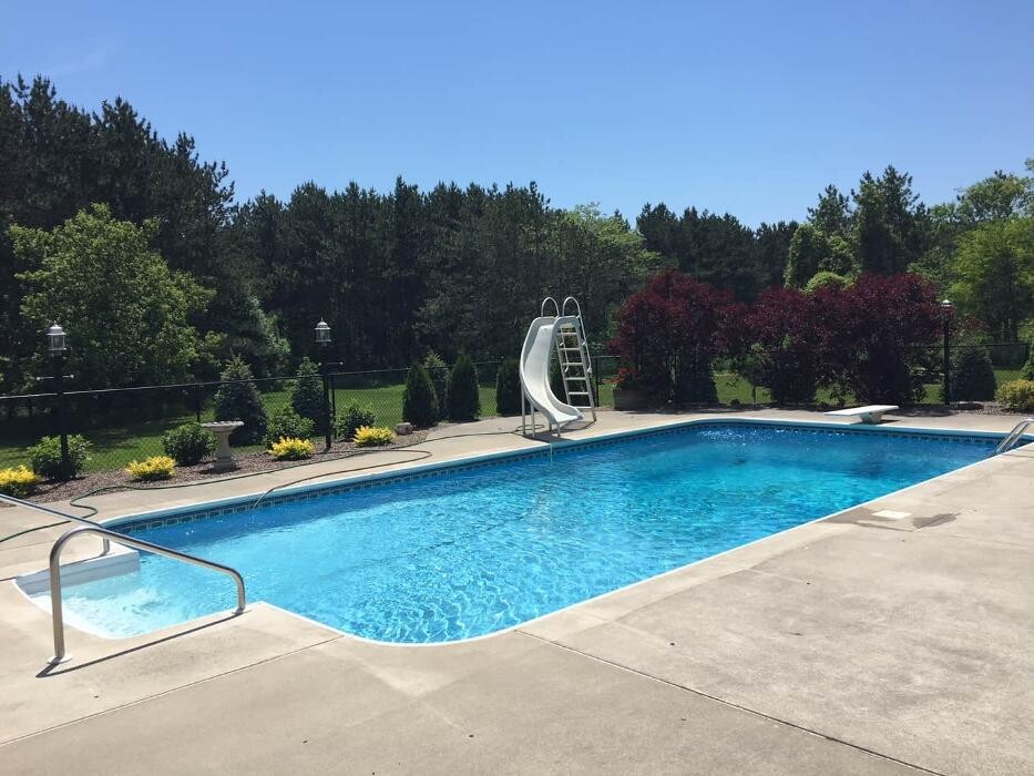 Images A Cut Above Landscape